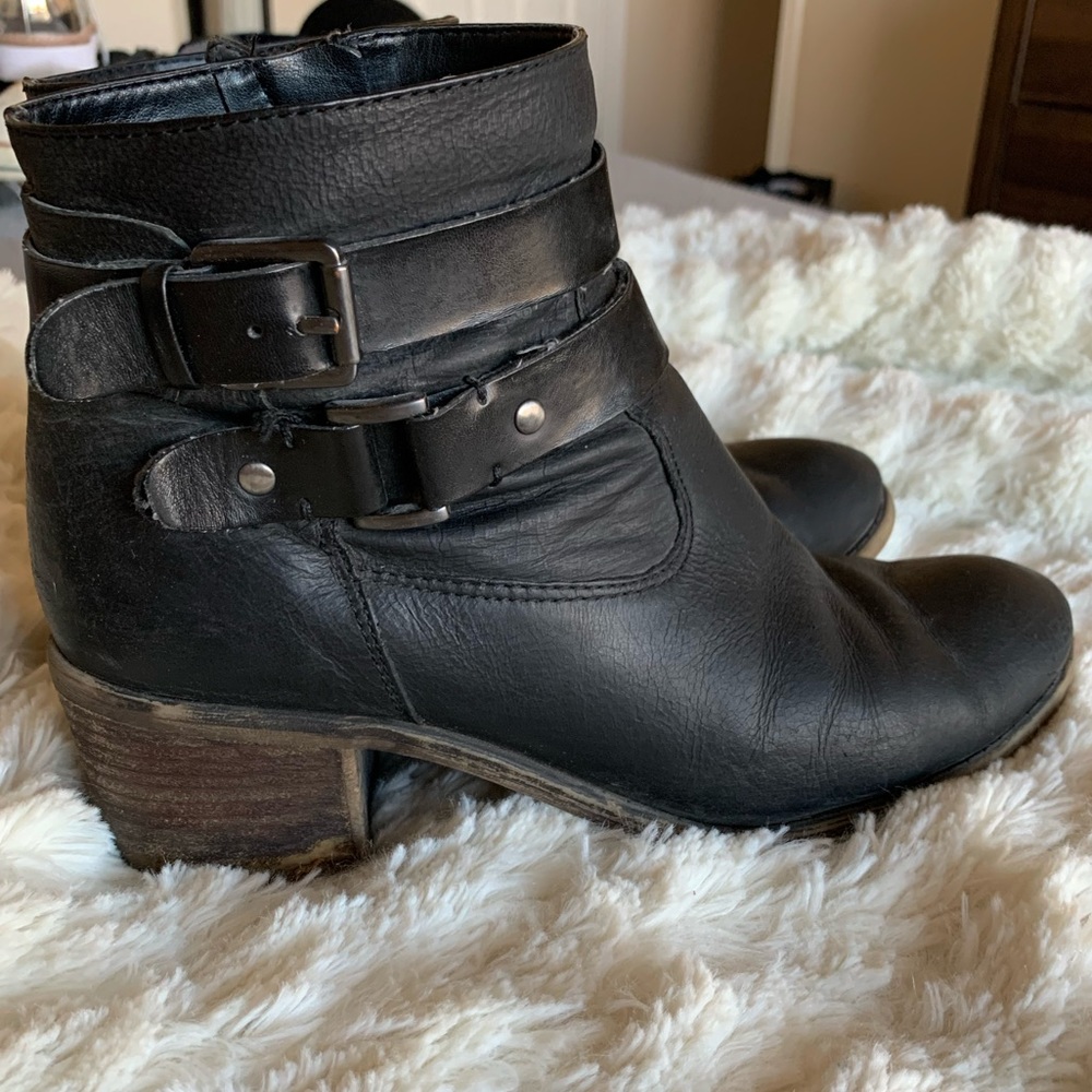Franco Sarto ‘Linden’ booties